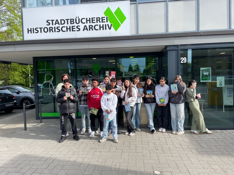 Ausflug zur Stadtbücherei Lechenich